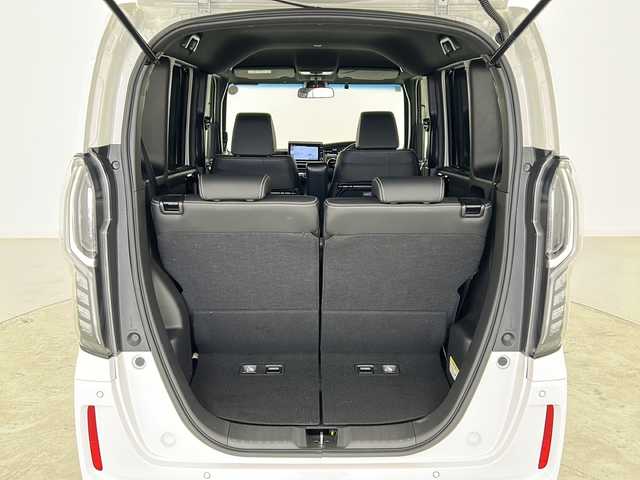 ホンダ Ｎ ＢＯＸ カスタム L ターボ 宮城県 2021(令3)年 5.5万km プラチナホワイトパール 1オーナー/Honda SENSING	/・衝突軽減ブレーキ/・アダプティブクルーズコントロール/・車線維持支援システム	/・オートハイビーム	/純正8型ナビ/・CD.DVD.SD.BT.USB/フルセグTV/両側パワースライドドア/バックカメラ/ハーフレザーシート/前席シートヒーター/パドルシフト/ステアリングスイッチ/ビルトインETC/LEDヘッドライト/LEDフォグランプ/アイドリングストップ/横滑り防止装置/プッシュスタート/スマートキー/ロールサンシェード/シートバックテーブル/純正15inAW/フロアマット