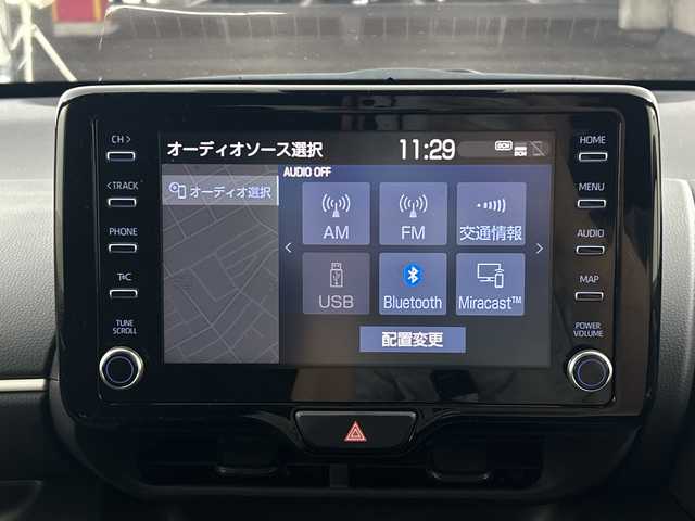 トヨタ ヤリス G 愛知県 2020(令2)年 1.7万km ホワイトパールクリスタルシャイン 禁煙車/純正9インチナビ　/（AM/FM/Bluetooth）/全方位カメラ/トヨタセーフティーセンス/・衝突軽減ブレーキ/・レーンキープアシスト/。オートマチックハイビーム/・クリアランスソナー/・誤発進抑制機能　/ＥＴＣ２．０　/ドライブレコーダー/スマートキー　/プッシュスタート　/カーテンエアバック/純正フロアマット