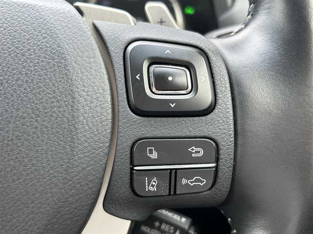 レクサス ＮＸ 300h バージョンL 道南・函館 2019(平31)年 3.6万km ソニックチタニウム 純正ナビ/フルセグＴＶ/衝突軽減ブレーキ/全周囲カメラ/３眼ライト/リア電動リクライニング/シートヒーター/ベンチレーション/パワーバックドア/ステアリングヒーター/クルーズコントロール/赤革シート