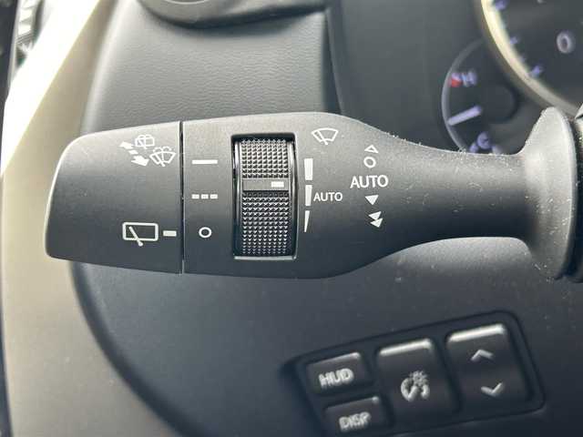 レクサス ＮＸ 300h バージョンL 道南・函館 2019(平31)年 3.6万km ソニックチタニウム 純正ナビ/フルセグＴＶ/衝突軽減ブレーキ/全周囲カメラ/３眼ライト/リア電動リクライニング/シートヒーター/ベンチレーション/パワーバックドア/ステアリングヒーター/クルーズコントロール/赤革シート