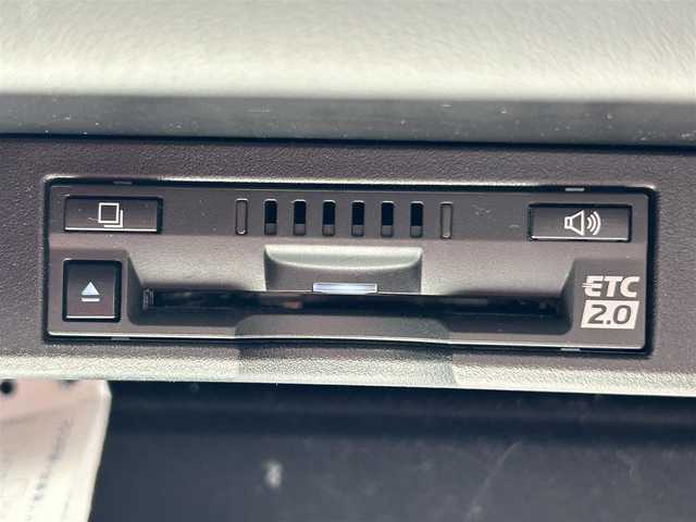 レクサス ＮＸ 300h バージョンL 道南・函館 2019(平31)年 3.6万km ソニックチタニウム 純正ナビ/フルセグＴＶ/衝突軽減ブレーキ/全周囲カメラ/３眼ライト/リア電動リクライニング/シートヒーター/ベンチレーション/パワーバックドア/ステアリングヒーター/クルーズコントロール/赤革シート