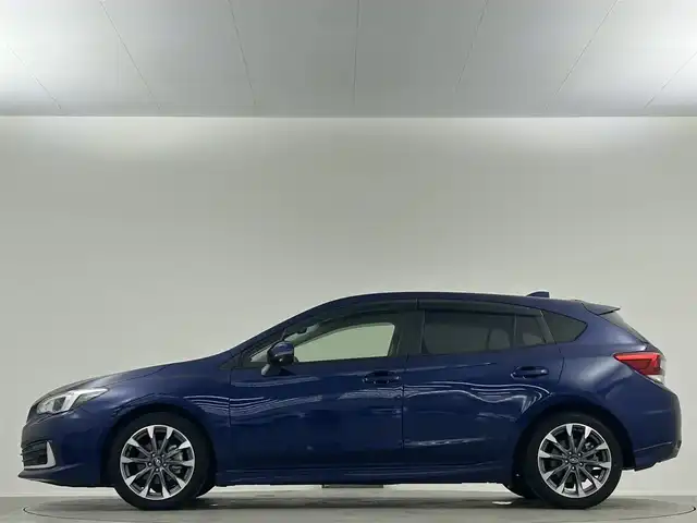 スバル インプレッサ スポーツ 1．6i－S アイサイト 埼玉県 2020(令2)年 2.8万km ラピスブルーP ナビ　Ｂｌｕｅｔｏｏｔｈ　フルセグＴＶ　バックカメラ　メモリー付パワーシート　ブラインドスポットモニター ステアリング連動ヘッドライト スペアキー ETC ドライブレコーダー アイドリングストップ