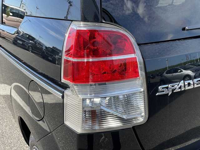 トヨタ スペイド Y 新潟県 2013(平25)年 4.6万km ブラックマイカ 純正ナビ(NSZT-W62G)/(AM/FM/CD/DVD/Bluetooth)/フルセグTV/バックカメラ/センターデフロックオート/HIDヘッドライト/オートライト/フォグランプ/電動格納ウインカーミラー/ISOFIX/純正フロアマット/ドアバイザー/プッシュスタート/スマートキー/保証書/取扱説明書