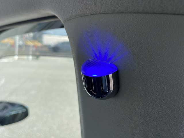 トヨタ スペイド Y 新潟県 2013(平25)年 4.6万km ブラックマイカ 純正ナビ(NSZT-W62G)/(AM/FM/CD/DVD/Bluetooth)/フルセグTV/バックカメラ/センターデフロックオート/HIDヘッドライト/オートライト/フォグランプ/電動格納ウインカーミラー/ISOFIX/純正フロアマット/ドアバイザー/プッシュスタート/スマートキー/保証書/取扱説明書