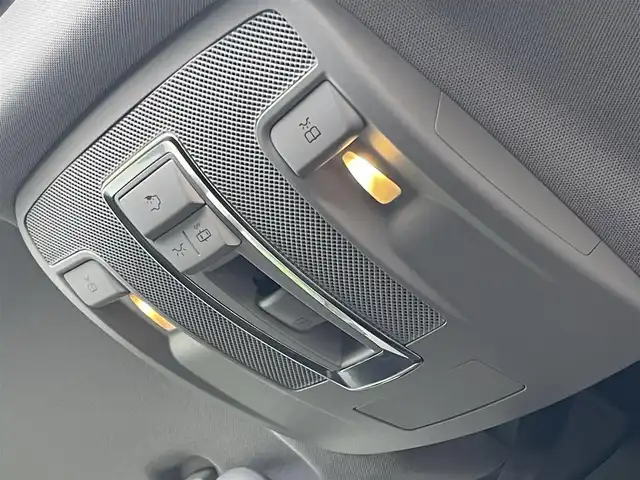 メルセデス・ベンツ ゲレンデヴァーゲン Ｇ３５０ｄ 静岡県 2018(平30)年 5.2万km タンザナイトブルー 後期モデル/ラグジュアリーパッケージ/ブラックレザーシート シートヒーター /CommandシステムHDDナビフルセグTV Bluetooth CarPlay対応/バックカメラ/harman/kardonサラウンド/サンルーフ/アクティブクルーズコントロール/ブラインドスポットモニター/背面タイヤ/キーレス/DSRCETC