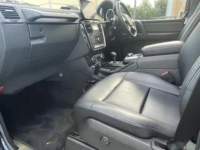 メルセデス・ベンツ ゲレンデヴァーゲン Ｇ３５０ｄ 静岡県 2018(平30)年 5.2万km タンザナイトブルー 後期モデル/ラグジュアリーパッケージ/ブラックレザーシート シートヒーター /CommandシステムHDDナビフルセグTV Bluetooth CarPlay対応/バックカメラ/harman/kardonサラウンド/サンルーフ/アクティブクルーズコントロール/ブラインドスポットモニター/背面タイヤ/キーレス/DSRCETC