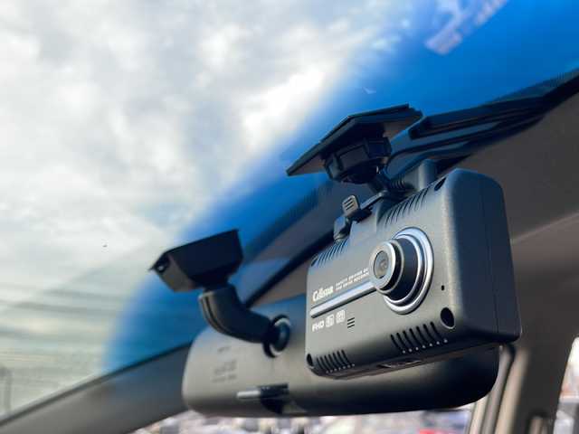 ホンダ フィット シャトル ハイブリッド ナビプレミアムセレ 富山県 2012(平24)年 5.1万km ポリッシュドメタルメタリック 純正HDDナビ/ワンセグTV/バックカメラ/ETC/クルーズコントロール/前後ドライブレコーダー/HID/スマートキー/社外15インチAW/ハーフレザー