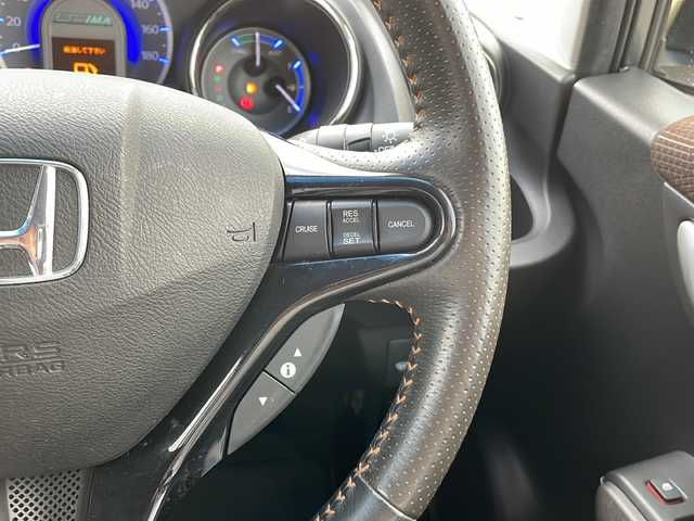 ホンダ フィット シャトル ハイブリッド ナビプレミアムセレ 富山県 2012(平24)年 5.1万km ポリッシュドメタルメタリック 純正HDDナビ/ワンセグTV/バックカメラ/ETC/クルーズコントロール/前後ドライブレコーダー/HID/スマートキー/社外15インチAW/ハーフレザー