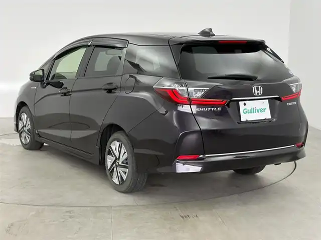 ホンダ シャトル ハイブリッド X ホンダセンシング 愛知県 2020(令2)年 5.5万km プレミアムベルベットパープル・パール ホンダセンシング/レーダークルーズコントロール/社外ナビ/（CD/DVD/BT/フルセグ）/USB入力/バックカメラ/ビルトインETC/自動防眩/パドルシフト/ステアスイッチ/LEDヘッドライト/フォグランプ/スペアキー