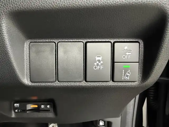ホンダ シャトル ハイブリッド X ホンダセンシング 愛知県 2020(令2)年 5.5万km プレミアムベルベットパープル・パール ホンダセンシング/レーダークルーズコントロール/社外ナビ/（CD/DVD/BT/フルセグ）/USB入力/バックカメラ/ビルトインETC/自動防眩/パドルシフト/ステアスイッチ/LEDヘッドライト/フォグランプ/スペアキー