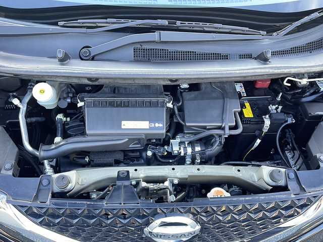 日産 デイズ HWS X プロパイロットED 山口県 2020(令2)年 4.9万km ブラック 純正9インチナビ/・フルセグテレビ/・Bluetooth接続オーディオ/・アラウンドビューモニター/・DVD再生機能/ETC/プロパイロット/・車線中央維持機能/・先行車追従機能/・インテリジェントエマージェンシーブレーキ/・踏み間違え防止装置/ディスプレイ付自動防眩式ルームミラー/スマートキー/プッシュスタート/ドアバイザー/LEDヘッドライト/オートライト/コーナーセンサー/純正14インチアルミホイール/ウィンカーミラー/取扱説明書