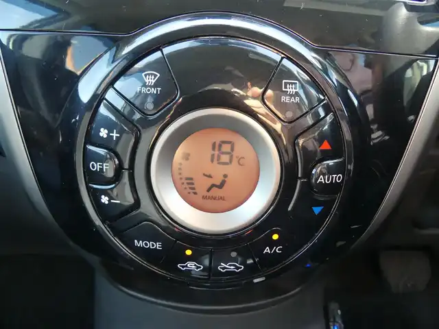 日産 ノート X DIG－S 千葉県 2015(平27)年 2.4万km ブリリアントホワイトパール エマージェンシーブレーキ/純正SDナビ/地デジTV/【DVD/CD再生機能　Bluetooth接続】/アラウンドビューモニター/ドライブレコーダー/ETC/ウインカーミラー/コーナーセンサー/インテリジェントキー