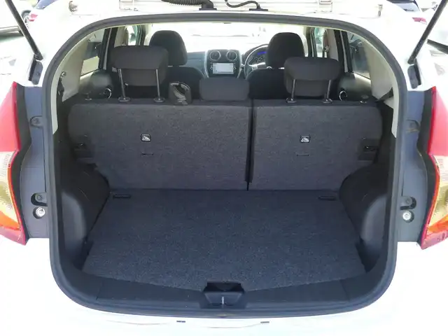 日産 ノート X DIG－S 千葉県 2015(平27)年 2.4万km ブリリアントホワイトパール エマージェンシーブレーキ/純正SDナビ/地デジTV/【DVD/CD再生機能　Bluetooth接続】/アラウンドビューモニター/ドライブレコーダー/ETC/ウインカーミラー/コーナーセンサー/インテリジェントキー