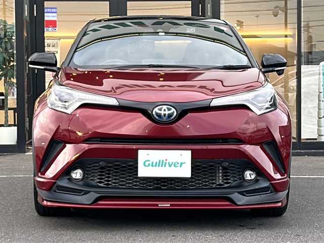 トヨタ Ｃ－ＨＲ 茨城県 2018(平30)年 0.7万km 赤 純正SDナビ(フルセグTV/Bluetooth/バックカメラ)/ETC2.0/ドライブレコーダー/アダプティブクルーズコントロール/横滑り防止装置/コーナーセンサー/レーンキープアシスト/LEDオートライト/オートマチックハイビーム/シートヒーター/純正フロアマット/スマートキー/カーテンエアバッグ/冷房AAC