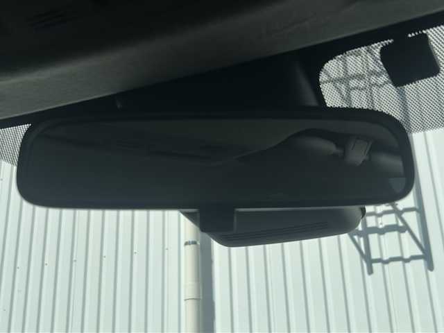 トヨタ アクア X 三重県 2022(令4)年 5.7万km プラチナホワイトパールマイカ ディスプレイオーディオ/ETC/AC100V/USB給電/ステアスイッチ/スペアキー/クルーズコントロール/LEDオートライト/LEDルームランプ/トヨタセーフティーセンス/禁煙車