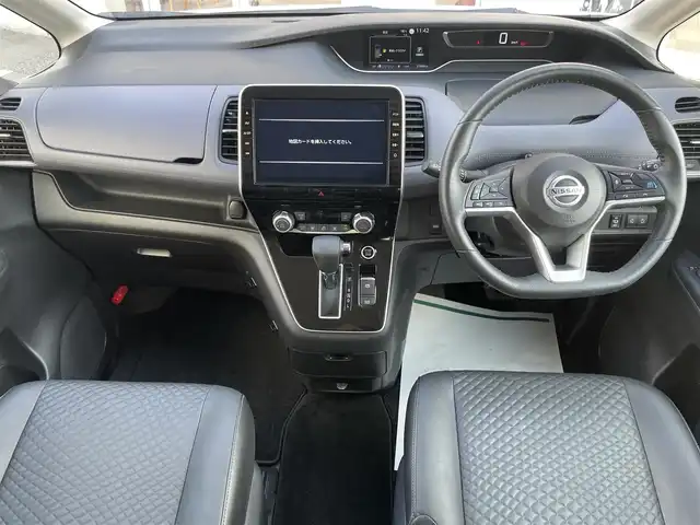 日産 セレナ ハイウェイスター V 兵庫県 2022(令4)年 3.8万km ブリリアントホワイトパール 2トーン 純正１０インチナビ/後席モニター（フリップダウン）/両側パワースライドドア/プロパイロット/Bluetooth接続/バックカメラ/純正フロアマット/純正アルミホイール/ハンズフリー/ビルトインETC/エマージェンシーブレーキ/LEDヘッドライト/オートホールド/USB入力端子/前方ドライブレコーダー/スイッチスタート/フルセグTV