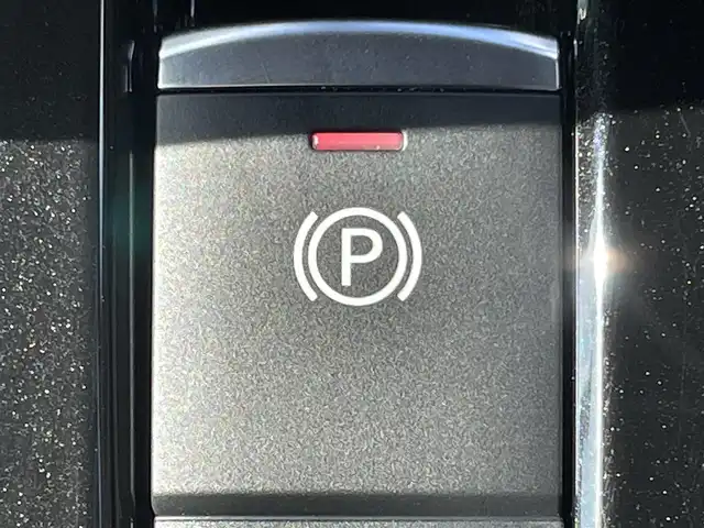 日産 セレナ ハイウェイスター V 兵庫県 2022(令4)年 3.8万km ブリリアントホワイトパール 2トーン 純正１０インチナビ/後席モニター（フリップダウン）/両側パワースライドドア/プロパイロット/Bluetooth接続/バックカメラ/純正フロアマット/純正アルミホイール/ハンズフリー/ビルトインETC/エマージェンシーブレーキ/LEDヘッドライト/オートホールド/USB入力端子/前方ドライブレコーダー/スイッチスタート/フルセグTV