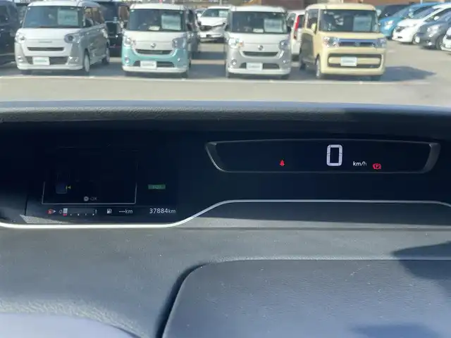 日産 セレナ ハイウェイスター V 兵庫県 2022(令4)年 3.8万km ブリリアントホワイトパール 2トーン 純正１０インチナビ/後席モニター（フリップダウン）/両側パワースライドドア/プロパイロット/Bluetooth接続/バックカメラ/純正フロアマット/純正アルミホイール/ハンズフリー/ビルトインETC/エマージェンシーブレーキ/LEDヘッドライト/オートホールド/USB入力端子/前方ドライブレコーダー/スイッチスタート/フルセグTV