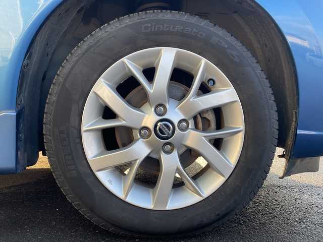 日産 ノート e－パワー メダリスト FOUR 道央・札幌 2019(平31)年 7.6万km シャイニングブルー ・４WD/・純正メモリナビ/ＢＴ・ＳＤ・ＣＤ・ＤＶＤ・フルセグ・ラジオ・ＡＵＸ/・衝突被害軽減システム/・アラウンドビュー/・バック・サイドカメラ/・レーンキープアシスト/・横滑り防止装置/・レーダークルーズ/・コーナーセンサー/・車両接近通報装置/・デジタルインナーミラー/・純正エンジンスターター/・ドライブレコーダー/・ETC/・LEDヘッドライト/・フォグランプ/・スペアキー