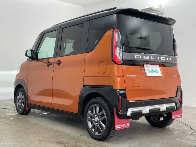 三菱 デリカミニ G プレミアム 兵庫県 2024(令6)年 2.5万km オレンジⅡ ・ワンオーナー車/・マイパイロット/・衝突軽減ブレーキ/・レーダークルーズコントロール/・衝突軽減ブレーキ/・車線逸脱警報/・車線逸脱防止支援/・速度道路標識表示/・先行車発進お知らせ/・オートマチックハイビーム/・純正9インチナビ＆フルセグ＆BT＆USB/・全方位カメラ/・両側パワースライドドア（ハンズフリー機能付き）/・デジタルインナーミラー/・ハーフレザーシート/・前席シートヒーター/・ステアリングヒーター/・スマートキー/・プッシュスタート/・純正15インチアルミホイール/・LEDヘッドライト/・フォグ/・オートライト/・ルーフレール/・電子パーキング/・オートホールド