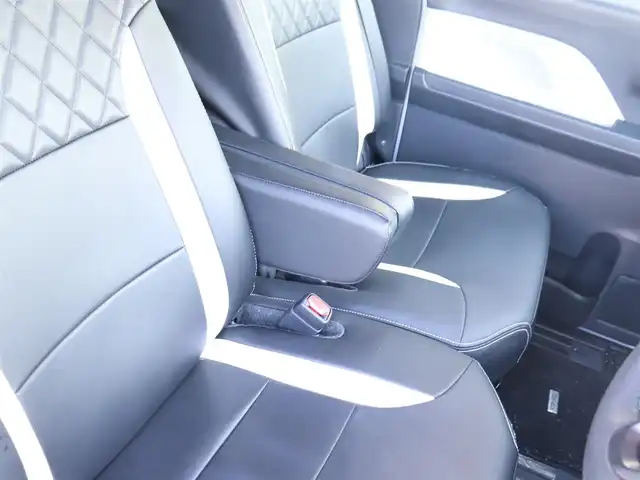 ダイハツ タント X ターボ 神奈川県 2022(令4)年 1.7万km シャイニングホワイトパール ワンオーナー/純正メモリナビ/フルセグテレビ/バックカメラ/クルーズコントロール/プッシュスタート/シートカバー/シートヒーター/片側パワースライドドア/ETC/LEDヘッドライト/保証書/取説/ナビ説/スペアスマートキー/記録(R.7)