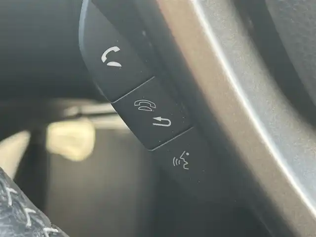 ホンダ フリード ハイブリット クロスター 大阪府 2023(令5)年 1.2万km クリスタルブラックパール 純正ナビ　/・フルセグTV/USB/BT/DVD/ホンダセンシング　/バックカメラ　/前後ドライブレコーダー /ビルトインETC /両側パワースライドドア /D/N席シートヒーター/ハーフレザーシート /LEDヘッド /純正15インチAW /純正フロアマット/カーテンエアバック/スペアキー/保証書・取説