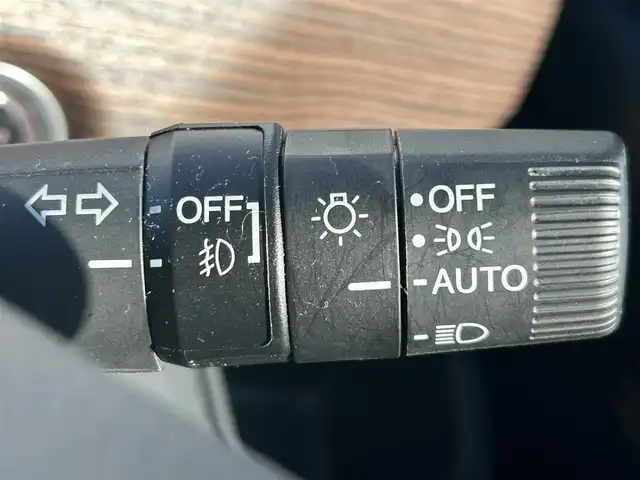 ホンダ フリード ハイブリット クロスター 大阪府 2023(令5)年 1.2万km クリスタルブラックパール 純正ナビ　/・フルセグTV/USB/BT/DVD/ホンダセンシング　/バックカメラ　/前後ドライブレコーダー /ビルトインETC /両側パワースライドドア /D/N席シートヒーター/ハーフレザーシート /LEDヘッド /純正15インチAW /純正フロアマット/カーテンエアバック/スペアキー/保証書・取説