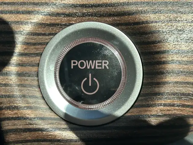 ホンダ フリード ハイブリット クロスター 大阪府 2023(令5)年 1.2万km クリスタルブラックパール 純正ナビ　/・フルセグTV/USB/BT/DVD/ホンダセンシング　/バックカメラ　/前後ドライブレコーダー /ビルトインETC /両側パワースライドドア /D/N席シートヒーター/ハーフレザーシート /LEDヘッド /純正15インチAW /純正フロアマット/カーテンエアバック/スペアキー/保証書・取説