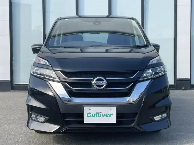 日産 セレナ ハイウェイスター 大阪府 2019(平31)年 3.9万km ダイヤモンドブラック 純正ナビ/・Bluetooth/・フルセグTV/・CD/DVD/アラウンドビューモニター/純正フリップダウンモニター/ETC/前方ドライブレコーダー/革巻きステアリング/ステアリングスイッチ/両側パワースライドドア/電動格納ミラー/シートリフター/LEDヘッドライト/フォグライト/スマートキー/プッシュスタート/エマージェンシーブレーキ/速度、道路標識表示/駐車支援/ふらつき警報