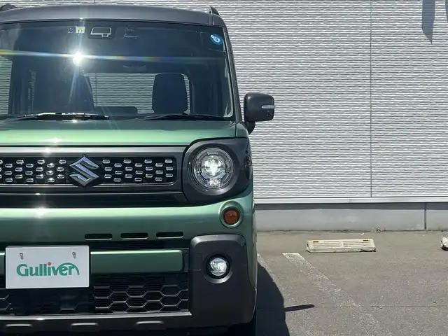 スズキ スペーシア ギア HYBRID XZターボ 秋田県 2019(令1)年 4.1万km ツールグリーンパールメタリック/ガンメタリック2トーンルーフ 社外ナビ/衝突軽減システム/両側パワスラ/ターボ/純正アルミ/LEDヘッドライト/４WD/フルセグ/バックカメラ/スマートキー/アイドリングストップ/クルーズコントロール/レーンキープアシスト/パーキングアシスト/コーナーセンサー/前席シートヒーター/ルーフレール/オートマチックハイビーム/パドルシフト/ステアリングスイッチ/ETC/純正フロアマット/純正ドアバイザー/オートライト/オートエアコン/パワーステアリング/パワーウィンドウ/電動格納ウィンカーミラー/横滑り防止/盗難防止装置/保証書/取扱説明書/記録簿