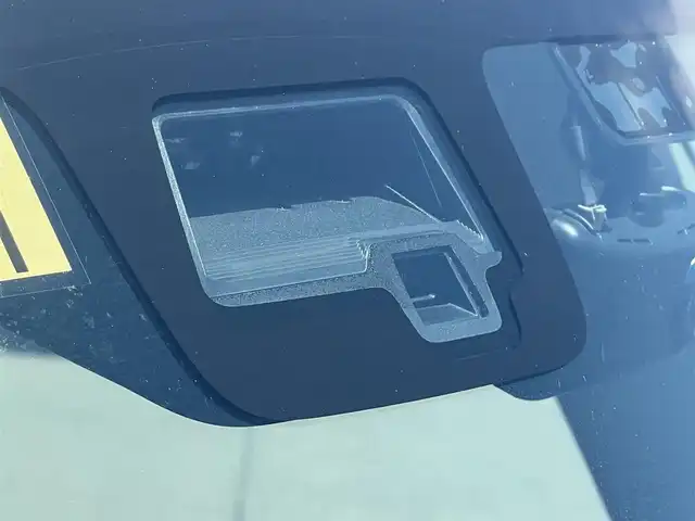 スズキ スペーシア ギア HYBRID XZターボ 秋田県 2019(令1)年 4.1万km ツールグリーンパールメタリック/ガンメタリック2トーンルーフ 社外ナビ/衝突軽減システム/両側パワスラ/ターボ/純正アルミ/LEDヘッドライト/４WD/フルセグ/バックカメラ/スマートキー/アイドリングストップ/クルーズコントロール/レーンキープアシスト/パーキングアシスト/コーナーセンサー/前席シートヒーター/ルーフレール/オートマチックハイビーム/パドルシフト/ステアリングスイッチ/ETC/純正フロアマット/純正ドアバイザー/オートライト/オートエアコン/パワーステアリング/パワーウィンドウ/電動格納ウィンカーミラー/横滑り防止/盗難防止装置/保証書/取扱説明書/記録簿