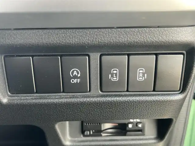 スズキ スペーシア ギア HYBRID XZターボ 秋田県 2019(令1)年 4.1万km ツールグリーンパールメタリック/ガンメタリック2トーンルーフ 社外ナビ/衝突軽減システム/両側パワスラ/ターボ/純正アルミ/LEDヘッドライト/４WD/フルセグ/バックカメラ/スマートキー/アイドリングストップ/クルーズコントロール/レーンキープアシスト/パーキングアシスト/コーナーセンサー/前席シートヒーター/ルーフレール/オートマチックハイビーム/パドルシフト/ステアリングスイッチ/ETC/純正フロアマット/純正ドアバイザー/オートライト/オートエアコン/パワーステアリング/パワーウィンドウ/電動格納ウィンカーミラー/横滑り防止/盗難防止装置/保証書/取扱説明書/記録簿