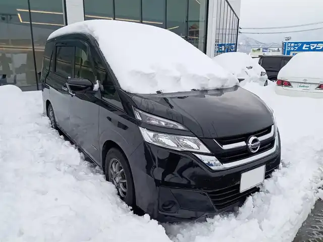 日産 セレナ