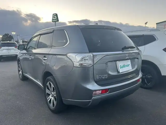 三菱 アウトランダー ＰＨＥＶ