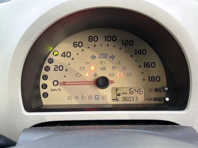 トヨタ パッソ X 茨城県 2010(平22)年 8.6万km キナコメタリック 純正メモリナビ【NSCN-W60】/(ワンセグTV・CD・ラジオ再生)/ETC/リモコンキー/スペアキー/取扱説明書/保証書