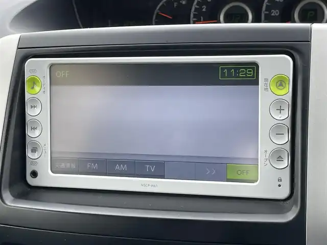 トヨタ ノア X 道央・札幌 2011(平23)年 12.5万km グレーメタリック ４WD/ワンオーナー/寒冷地仕様/純正ディーラーOPナビ/CD/SD/AUX/ワンセグ/バックカメラ/ビルトインETC/ドライブレコーダー/ECOMODE/ワイパーデアイサー/センターデフロック/片側パワースライドドア/MTモード付AT/リモコンキー/ハロゲンヘッドライト/フォグランプ/ヘッドライトレベライザー/電動格納ミラー/ウィンカーミラー/純正フロアマット/ドアバイザー/スペアキー/純正エンジンスターター