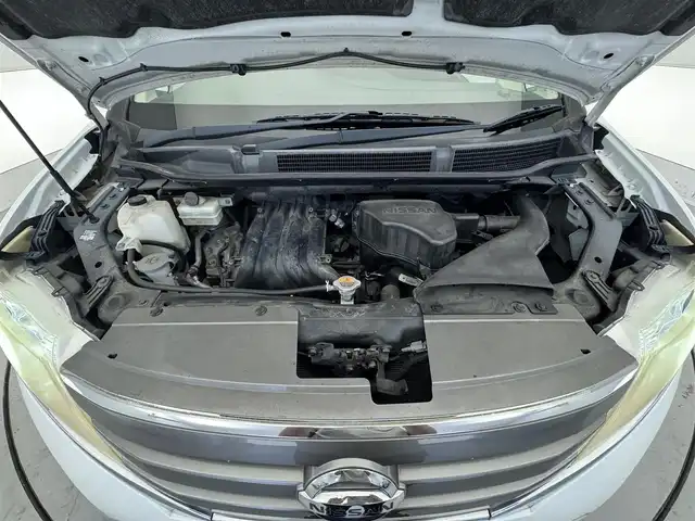 日産 セレナ 20X 滋賀県 2011(平23)年 6.6万km ブリリアントホワイトパール 禁煙車/純正ナビ/（AM/FM/CD/DVD/ワンセグTV/SD）/両側パワースライドドア/クルーズコントロール/前後ドライブレコーダー/後席フリップダウンモニター/プッシュスタート/ETC/スマートキー/スペアキー