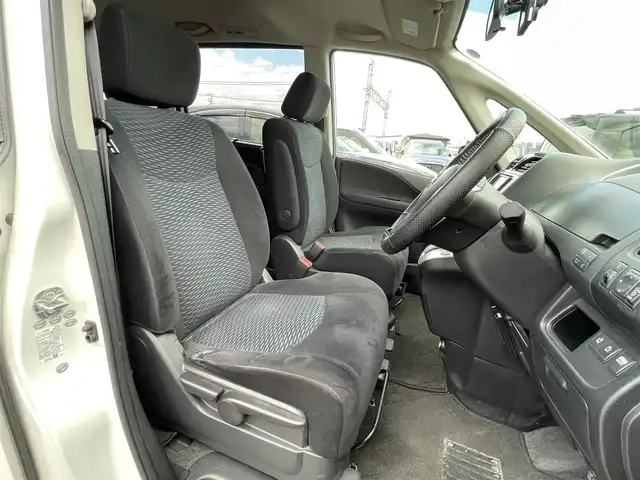 日産 セレナ 20X 滋賀県 2011(平23)年 6.6万km ブリリアントホワイトパール 禁煙車/純正ナビ/（AM/FM/CD/DVD/ワンセグTV/SD）/両側パワースライドドア/クルーズコントロール/前後ドライブレコーダー/後席フリップダウンモニター/プッシュスタート/ETC/スマートキー/スペアキー