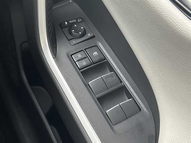 トヨタ ＲＡＶ４ ハイブリッドG 茨城県 2020(令2)年 3.2万km アティチュードブラックマイカ 純正ディスプレイオーディオ/・ナビキット（機能）有/ステアリングヒーター/全周囲カメラ/Toyota　Safety　Sense/・プリクラッシュセーフティ/・レーダークルーズコントロール/・オートマチックハイビーム/・レーントレーシングアシスト/・ブラインドスポットモニター/合皮シート/シートヒーター（前席）/ワイヤレス充電機能/純正アルミホイール/社外フロアマット/ビルトインETC/社外ドライブレコーダー［HDR360GW］（360°）