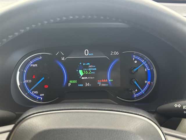 トヨタ ＲＡＶ４ ハイブリッドG 茨城県 2020(令2)年 3.2万km アティチュードブラックマイカ 純正ディスプレイオーディオ/・ナビキット（機能）有/ステアリングヒーター/全周囲カメラ/Toyota　Safety　Sense/・プリクラッシュセーフティ/・レーダークルーズコントロール/・オートマチックハイビーム/・レーントレーシングアシスト/・ブラインドスポットモニター/合皮シート/シートヒーター（前席）/ワイヤレス充電機能/純正アルミホイール/社外フロアマット/ビルトインETC/社外ドライブレコーダー［HDR360GW］（360°）