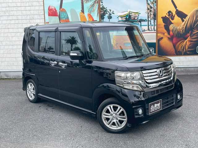 ホンダ Ｎ ＢＯＸ カスタム G Lパッケージ 宮崎県 2012(平24)年 6.5万km クリスタルブラックパール 両側パワースライド　/カロッツェリアＳＤナビ　/フルセグＴＶ　/Ｂｌｕｅｔｏｏｔｈ　/ＤＶＤ　/ＥＴＣ　/バックカメラ　/スマートキー　/ドアバイザー/純正フロアマット