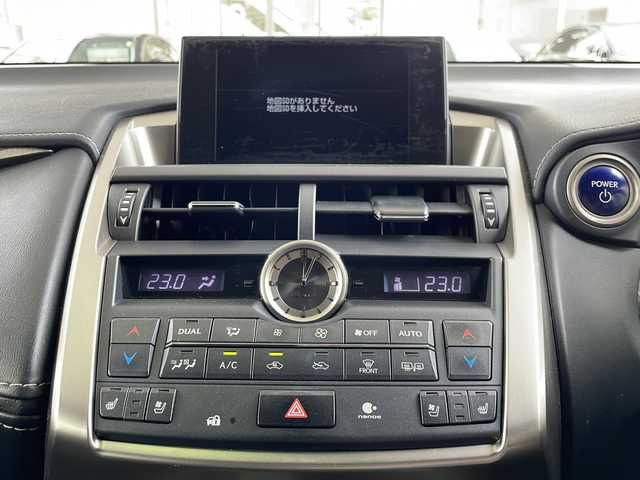 レクサス ＮＸ 300h Fスポーツ 京都府 2014(平26)年 10万km ブラック ３眼ＬＥＤライト　/フォグランプ/ウィンカーミラー/サンルーフ　/サイドカメラ　/バックカメラ　/ナノイー　/ステアリングヒーター　/シートヒーター＆ベンチレーター　　/純正SDナビ7インチ/ブルーレイ再生可能/Ｂｌｕｅｔｏｏｔｈ接続/クリアランスソナー　/クルーズコントロール/ブレーキホールド/パドルシフト/スマートキー/ワンセグTV/電動リアゲート/禁煙車