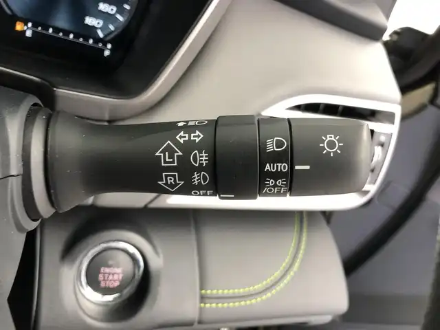 スバル アウトバック X－ブレイクEX 愛知県 2022(令4)年 3.9万km 緑Ⅱ ４WD/アイサイト/アイサイトセイフティプラス/アイサイトX/純正11.6インチディスプレイオーディオ/バックカメラ/フロント、サイドカメラ/ETC/ドライブレコーダー/ファブリックシート/シートヒーター全席/ステアリングヒーター/ルーフレール/オートライト/電子パーキング/フロアマット/プッシュスタートl/パドルシフト/防眩ミラー/ドアバイザー