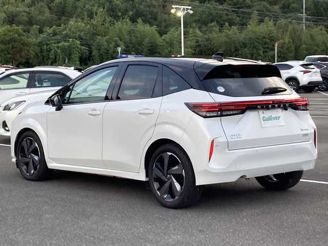 日産 オーラ G レザーエディション 佐賀県 2023(令5)年 2.7万km パール BOSEパーソナルプラスサウンド/純正9インチナビ/アラウンドビューモニター/プロパイロット/エマージェンシーブレーキ/LDW/オートハイビーム/電動パーキングブレーキ/スマートルームミラー/ホワイトレザーシート/置くだけ充電/ドライブレコーダー/ステアリングリモコン/プッシュスタート/スマートキー/LEDヘッドライト/純正アルミホイール