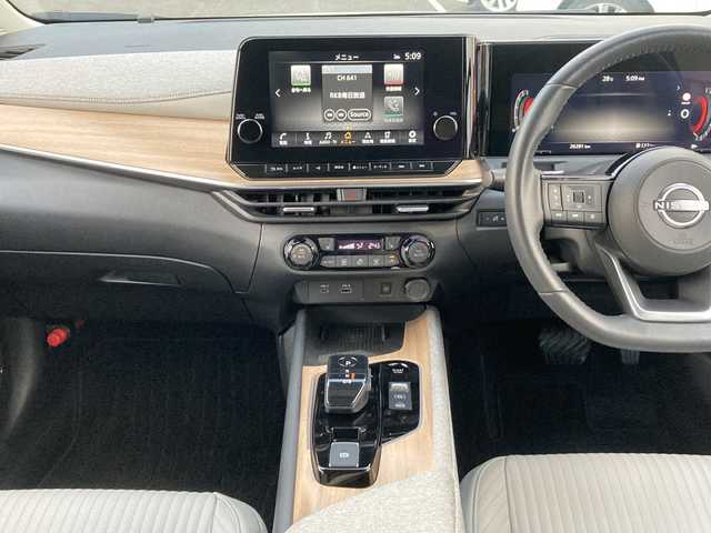 日産 オーラ G レザーエディション 佐賀県 2023(令5)年 2.7万km パール BOSEパーソナルプラスサウンド/純正9インチナビ/アラウンドビューモニター/プロパイロット/エマージェンシーブレーキ/LDW/オートハイビーム/電動パーキングブレーキ/スマートルームミラー/ホワイトレザーシート/置くだけ充電/ドライブレコーダー/ステアリングリモコン/プッシュスタート/スマートキー/LEDヘッドライト/純正アルミホイール