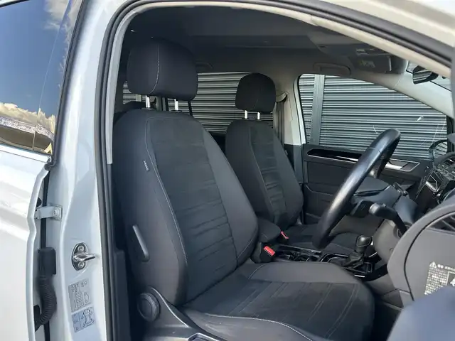 フォルクスワーゲン ゴルフ トゥーラン TDI ハイライン 茨城県 2020(令2)年 4.4万km ピュアホワイト オ-ルインSFT /ACC /DiscoverPro /TV /シートヒーター /レーンキープアシスト /ブラインドスポットモニター /バックモニター /パークディスタンス /パークアシスト /LEDヘッドライト /パワ-テ-ルゲ-ト /CarPlay /BT/USB/DVD/CD /ETC2.0 /ロールサンシェード/禁煙車