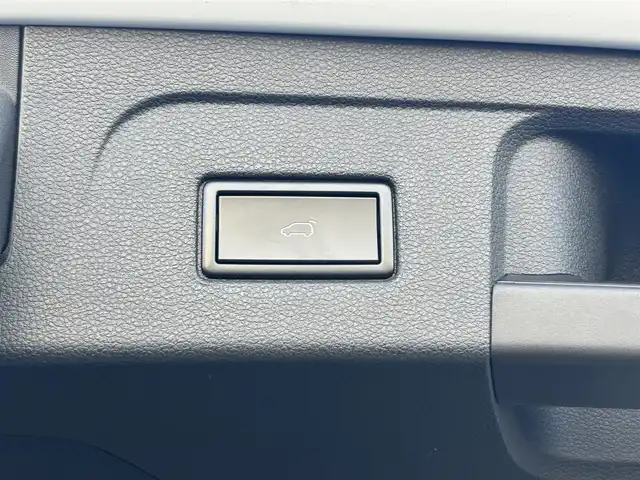 フォルクスワーゲン ゴルフ トゥーラン TDI ハイライン 茨城県 2020(令2)年 4.4万km ピュアホワイト オ-ルインSFT /ACC /DiscoverPro /TV /シートヒーター /レーンキープアシスト /ブラインドスポットモニター /バックモニター /パークディスタンス /パークアシスト /LEDヘッドライト /パワ-テ-ルゲ-ト /CarPlay /BT/USB/DVD/CD /ETC2.0 /ロールサンシェード/禁煙車