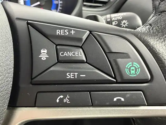 三菱 デリカミニ T プレミアム 愛知県 2025(令7)年 0.1千km アイボリー 届出済未使用車/4WD/ターボ/e-Assist/・衝突軽減ブレーキシステム/・車線逸脱警報システム/・オートマチックハイビーム/・ふらつき警報/マイパイロット/・レーダークルーズコントロール/・車線維持支援システム/純正9インチディスプレイオーディオ/マルチアラウンドモニター/革巻きステアリング/ステアリングリモコン/ステアリングヒーター/ハーフレザーシート/シートヒーター/両側パワースライドドア/純正LEDヘッドライト/フォグランプ/純正15インチアルミホイール/取扱説明書/保証書/スペアキー