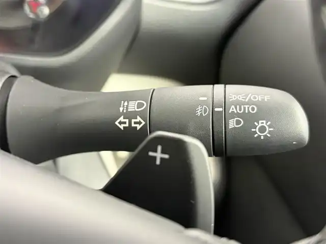 三菱 デリカミニ T プレミアム 愛知県 2025(令7)年 0.1千km アイボリー 届出済未使用車/4WD/ターボ/e-Assist/・衝突軽減ブレーキシステム/・車線逸脱警報システム/・オートマチックハイビーム/・ふらつき警報/マイパイロット/・レーダークルーズコントロール/・車線維持支援システム/純正9インチディスプレイオーディオ/マルチアラウンドモニター/革巻きステアリング/ステアリングリモコン/ステアリングヒーター/ハーフレザーシート/シートヒーター/両側パワースライドドア/純正LEDヘッドライト/フォグランプ/純正15インチアルミホイール/取扱説明書/保証書/スペアキー