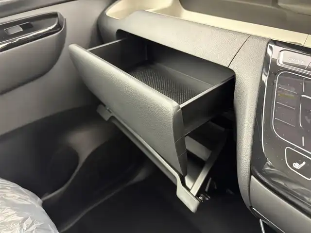 三菱 デリカミニ T プレミアム 愛知県 2025(令7)年 0.1千km アイボリー 届出済未使用車/4WD/ターボ/e-Assist/・衝突軽減ブレーキシステム/・車線逸脱警報システム/・オートマチックハイビーム/・ふらつき警報/マイパイロット/・レーダークルーズコントロール/・車線維持支援システム/純正9インチディスプレイオーディオ/マルチアラウンドモニター/革巻きステアリング/ステアリングリモコン/ステアリングヒーター/ハーフレザーシート/シートヒーター/両側パワースライドドア/純正LEDヘッドライト/フォグランプ/純正15インチアルミホイール/取扱説明書/保証書/スペアキー